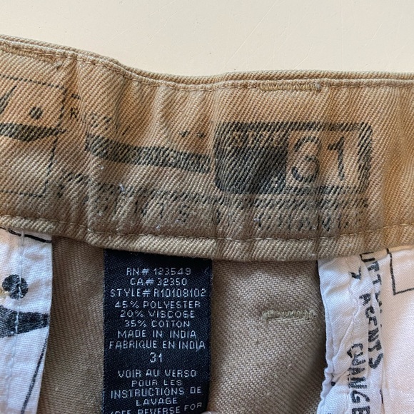 Rusty Revolution Khaki Short - Picture 4 of 4